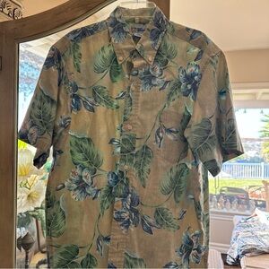 Reyn Spooner Hawaiian Floral Print Men's Shirt 60 cotton 40 polyester